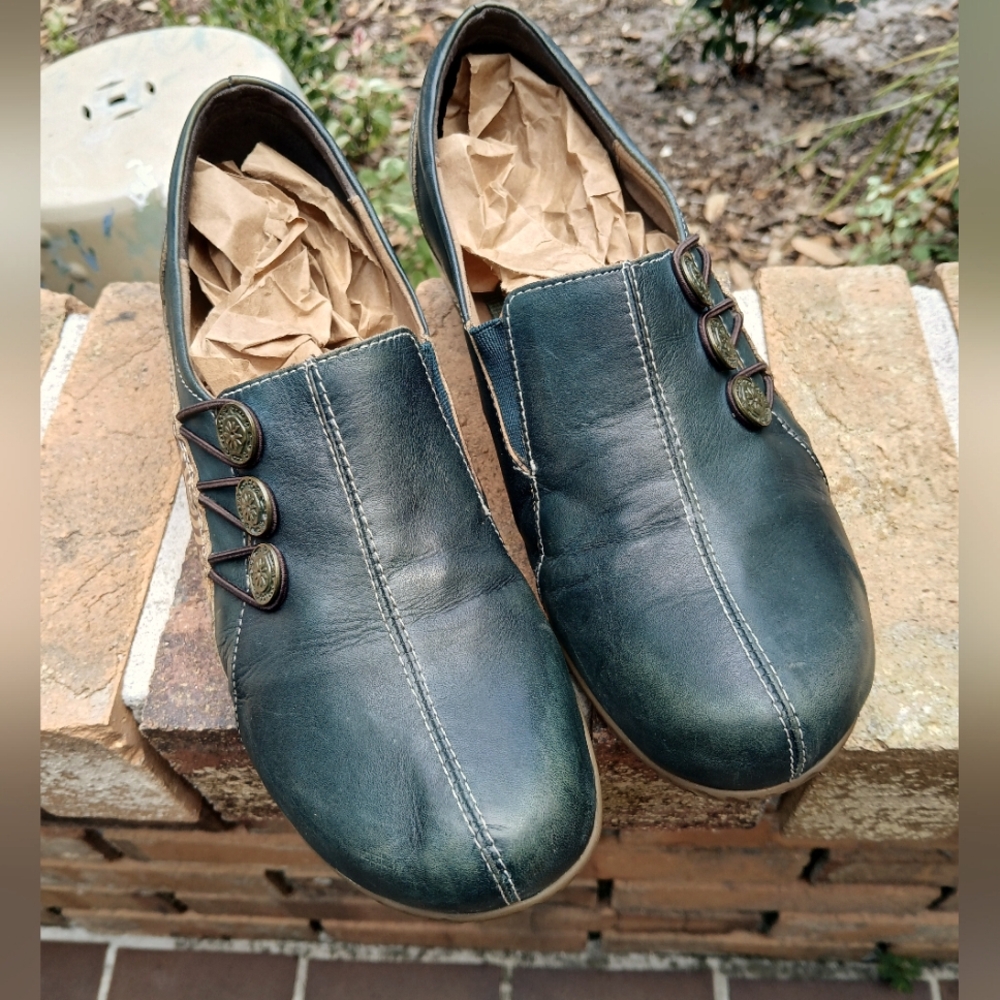LArtiste shoes